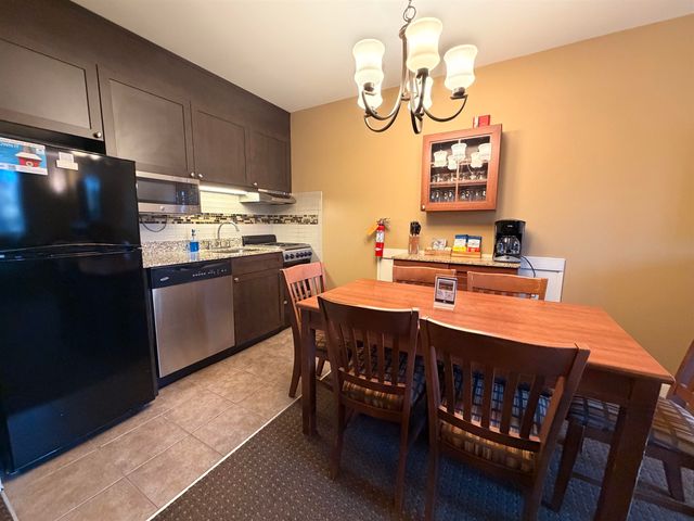 204 206 Qtr 2 Grand Summit Way 204 206 Qtr 2, Dover, VT 05356