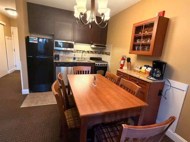 204 206 Qtr 2 Grand Summit Way 204 206 Qtr 2, Dover, VT 05356