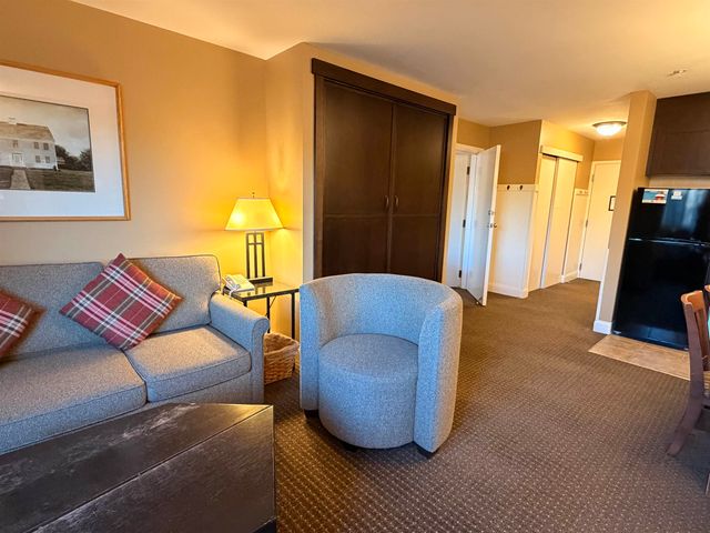 204 206 Qtr 2 Grand Summit Way 204 206 Qtr 2, Dover, VT 05356