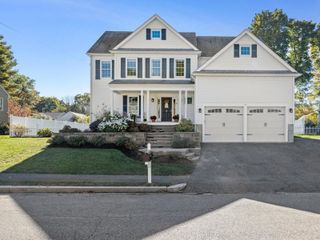 20 Autumn Street, Norwood, MA 02062