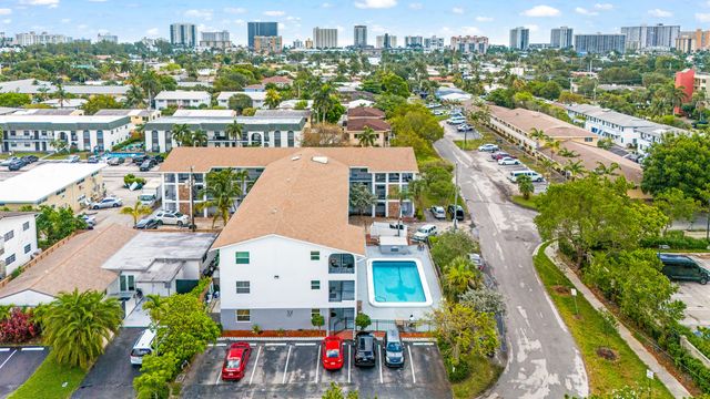 1021 NE 24th Avenue 12, Pompano Beach, FL 33062
