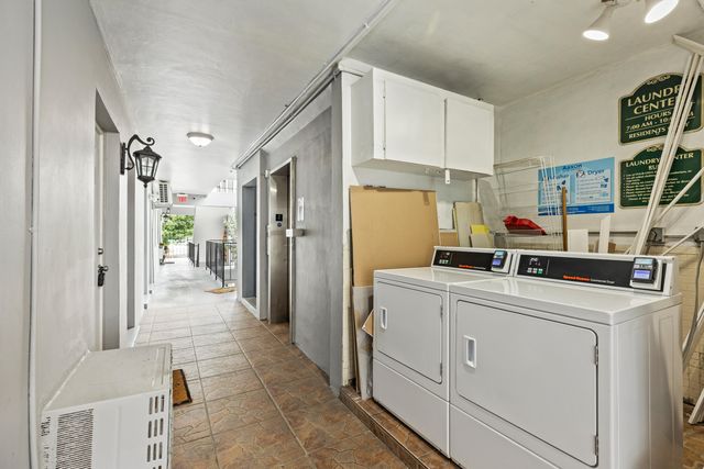 1021 NE 24th Avenue 12, Pompano Beach, FL 33062