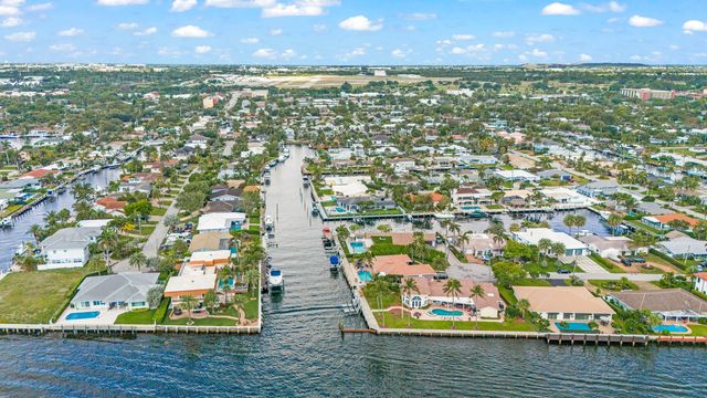 1021 NE 24th Avenue 12, Pompano Beach, FL 33062