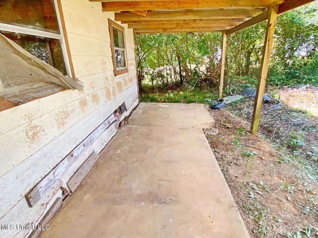 2825 Attala Road, 2207, Kosciusko, MS 39090