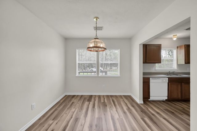 6 Forest Hollow, Trinity, TX 75862