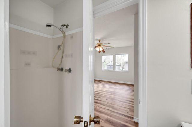 6 Forest Hollow, Trinity, TX 75862