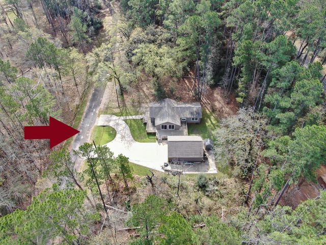 6 Forest Hollow, Trinity, TX 75862