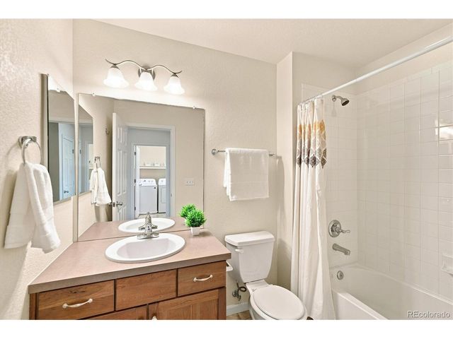 8705 E 29th Pl, Denver, CO 80238