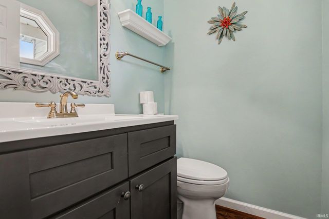 4130 Greenglade Court, South Bend, IN 46628