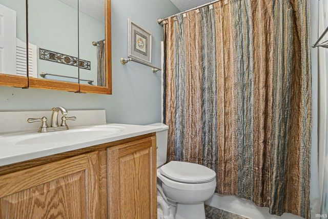 4130 Greenglade Court, South Bend, IN 46628