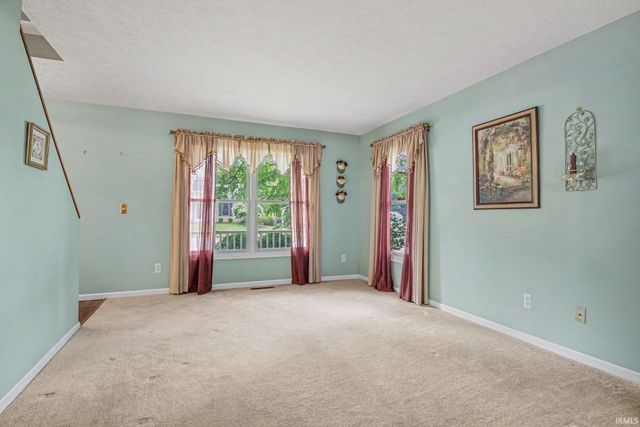 4130 Greenglade Court, South Bend, IN 46628