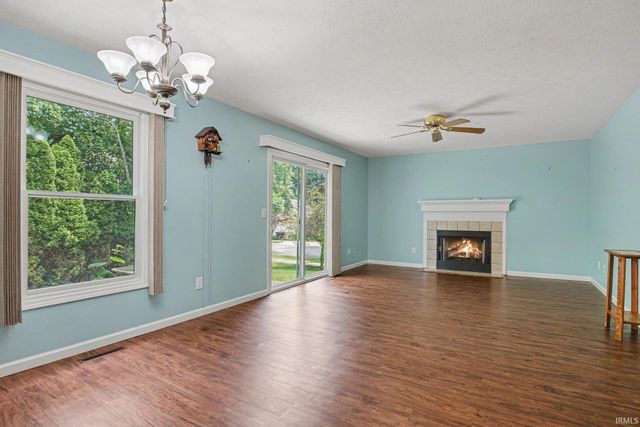 4130 Greenglade Court, South Bend, IN 46628