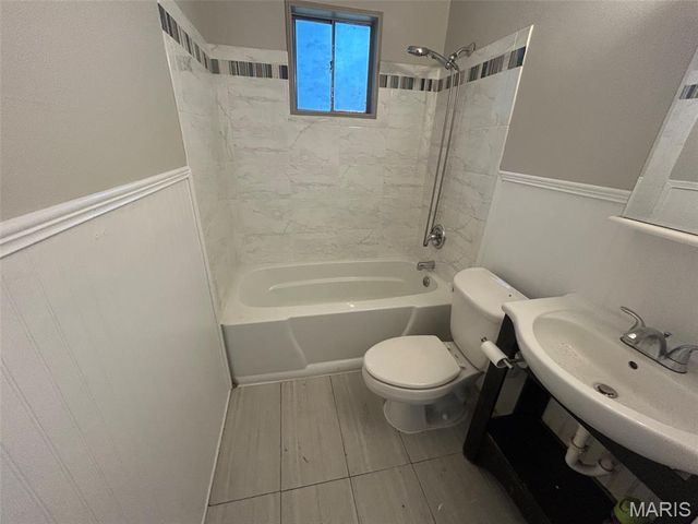 1360 Acredale Drive, Florissant, MO 63033