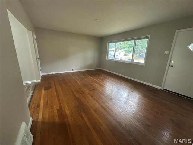 1360 Acredale Drive, Florissant, MO 63033