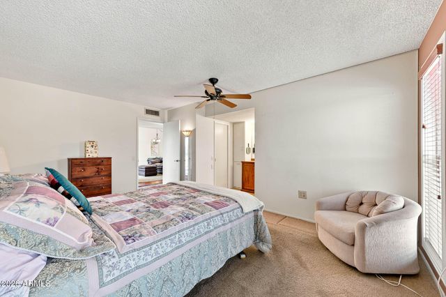11018 W PALMERAS Drive, Sun City, AZ 85373