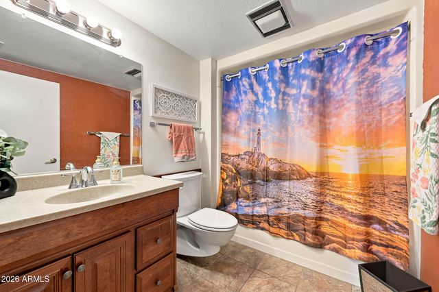 11018 W PALMERAS Drive, Sun City, AZ 85373