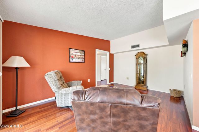 11018 W PALMERAS Drive, Sun City, AZ 85373