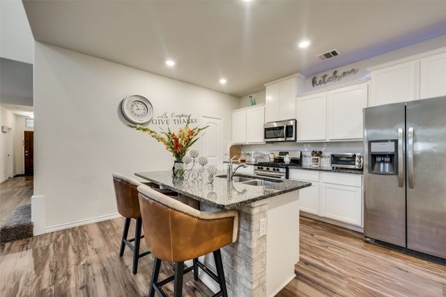 2420 Evening Stone Drive, Little Elm, TX 76227