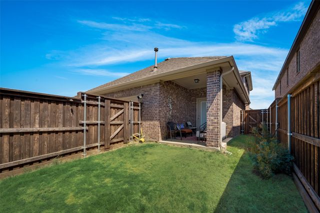 2420 Evening Stone Drive, Little Elm, TX 76227
