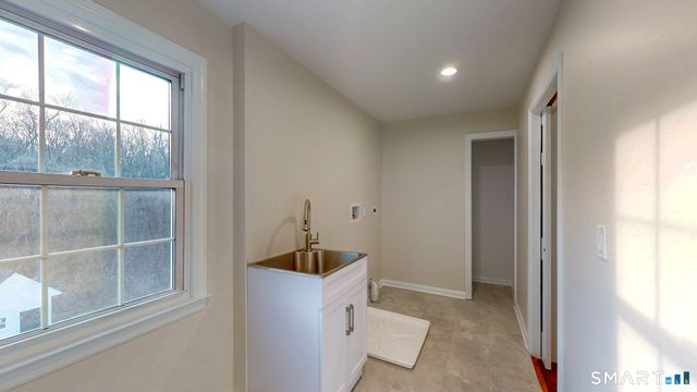 12 Werf Drive, Redding, CT 06896