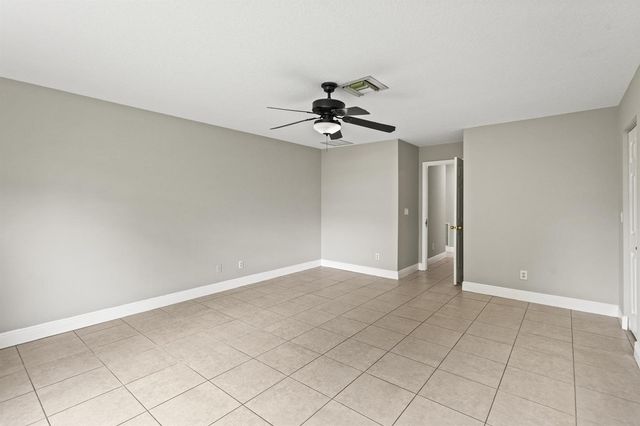 2134 SW Savage Boulevard, Port St. Lucie, FL 34953