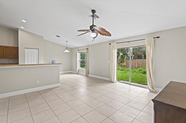 2134 SW Savage Boulevard, Port St. Lucie, FL 34953