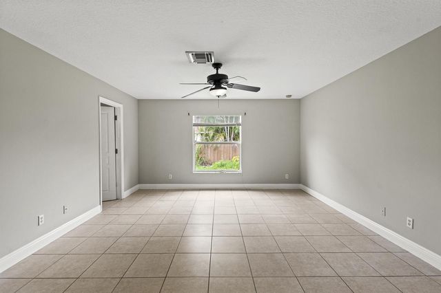 2134 SW Savage Boulevard, Port St. Lucie, FL 34953