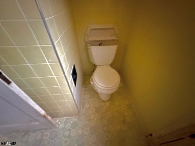 28 Dogwood Ln, Washington Twp., NJ 07882