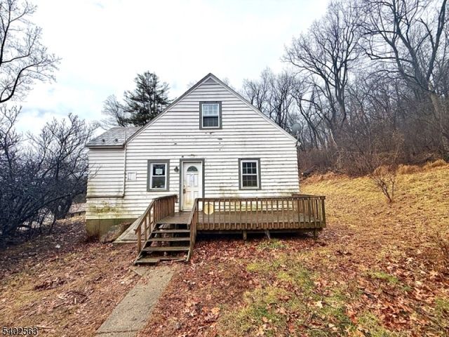 28 Dogwood Ln, Washington Twp., NJ 07882