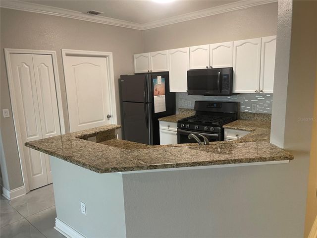 2717 VIA CIPRIANI 631B, Clearwater, FL 33764