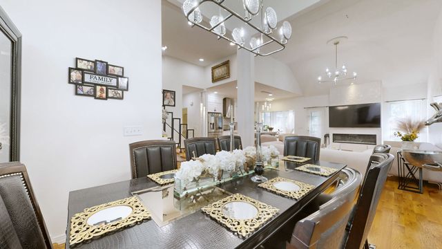 6713 Sugar Hill Dr, Nashville, TN 37211