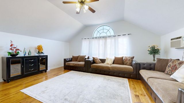 6713 Sugar Hill Dr, Nashville, TN 37211