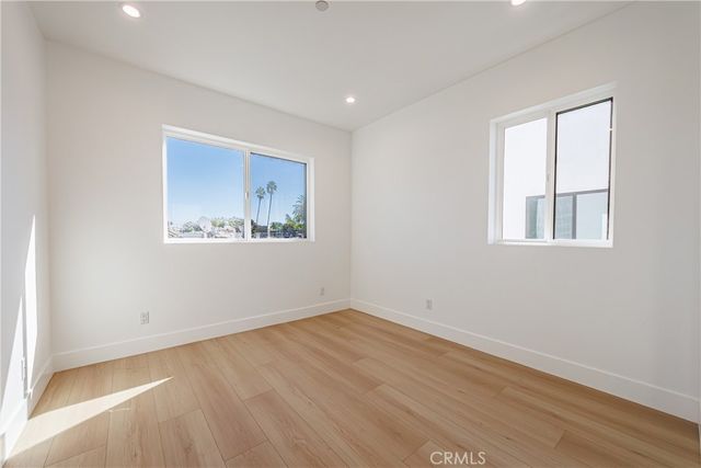 5209 W 20th Street 2, Los Angeles, CA 90016