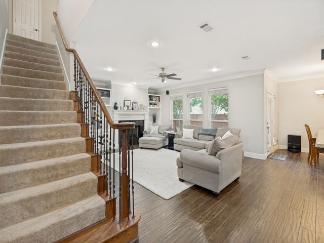 2005 Saint Pierre Drive, Carrollton, TX 75006
