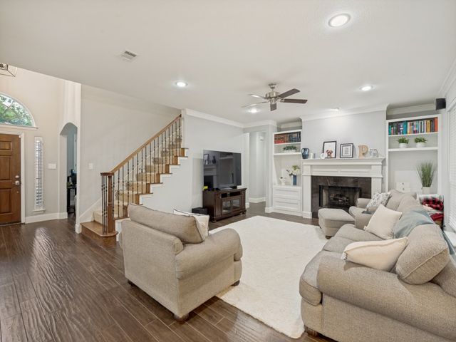 2005 Saint Pierre Drive, Carrollton, TX 75006