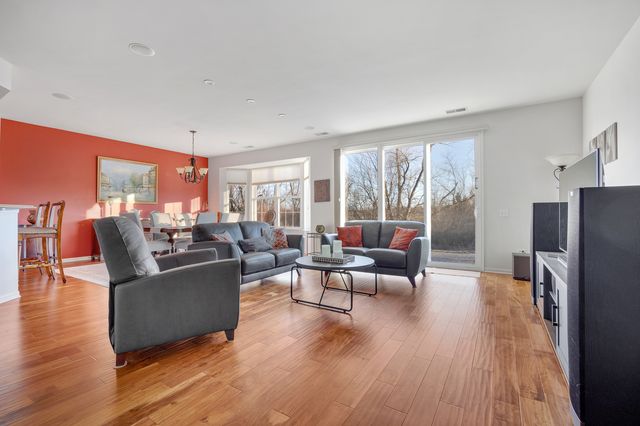 13776 Fieldstone Drive, Huntley, IL 60142