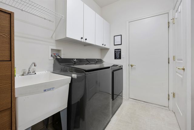 13776 Fieldstone Drive, Huntley, IL 60142