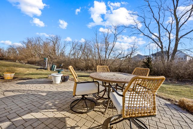 13776 Fieldstone Drive, Huntley, IL 60142