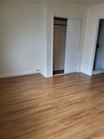 1509 Pensacola Street, Honolulu, HI 96822
