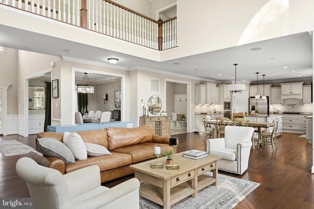 12732 LEGACY DR, Dunkirk, MD 20754