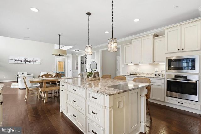 12732 LEGACY DR, Dunkirk, MD 20754