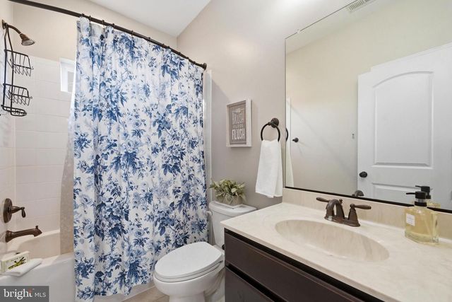 12732 LEGACY DR, Dunkirk, MD 20754