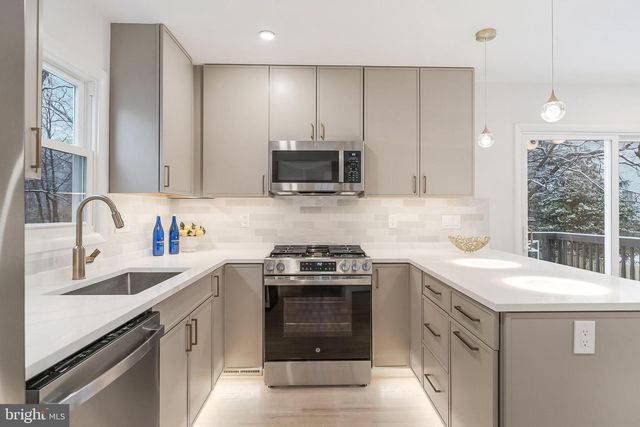 5524 5TH ST S, Arlington, VA 22204