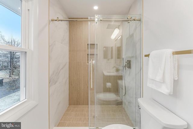 5524 5TH ST S, Arlington, VA 22204