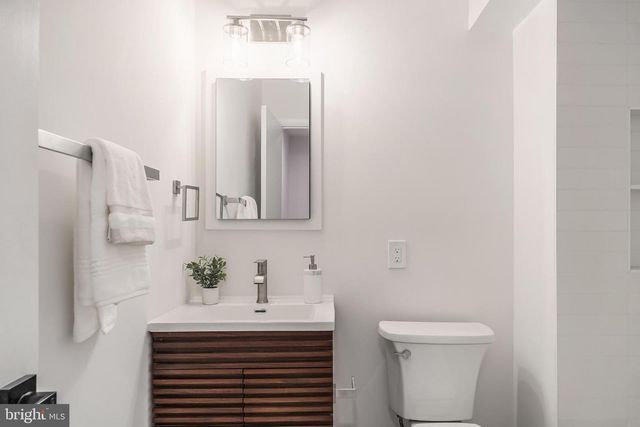 5524 5TH ST S, Arlington, VA 22204