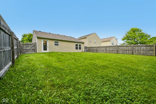 11355 Congaree Way, Indianapolis, IN 46235
