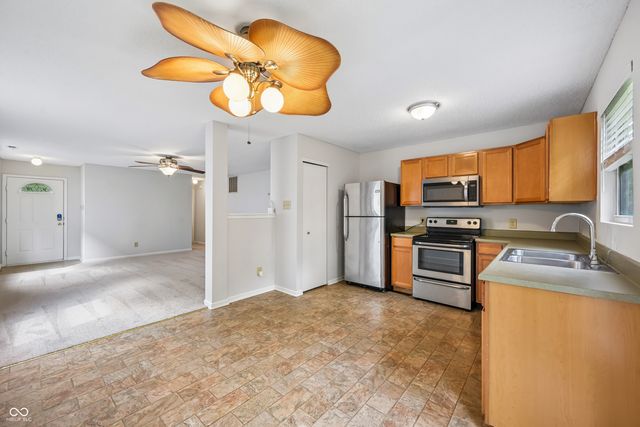 11355 Congaree Way, Indianapolis, IN 46235