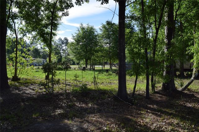 357 County Road 5006, Cleveland, TX 77327