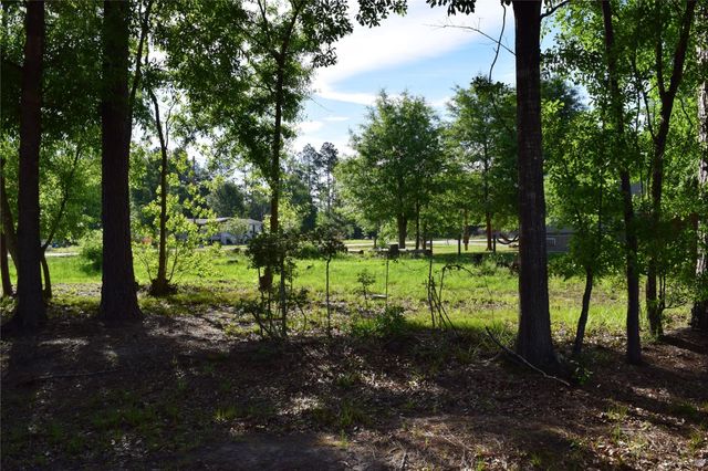 357 County Road 5006, Cleveland, TX 77327