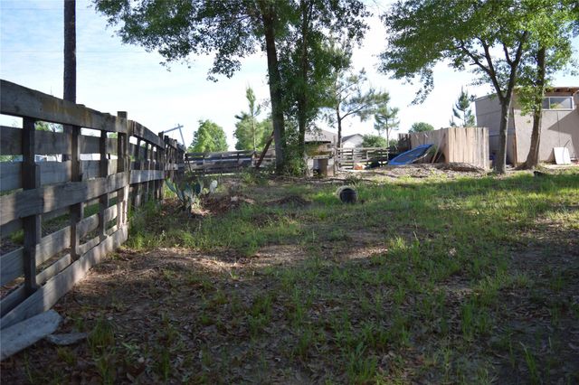 357 County Road 5006, Cleveland, TX 77327